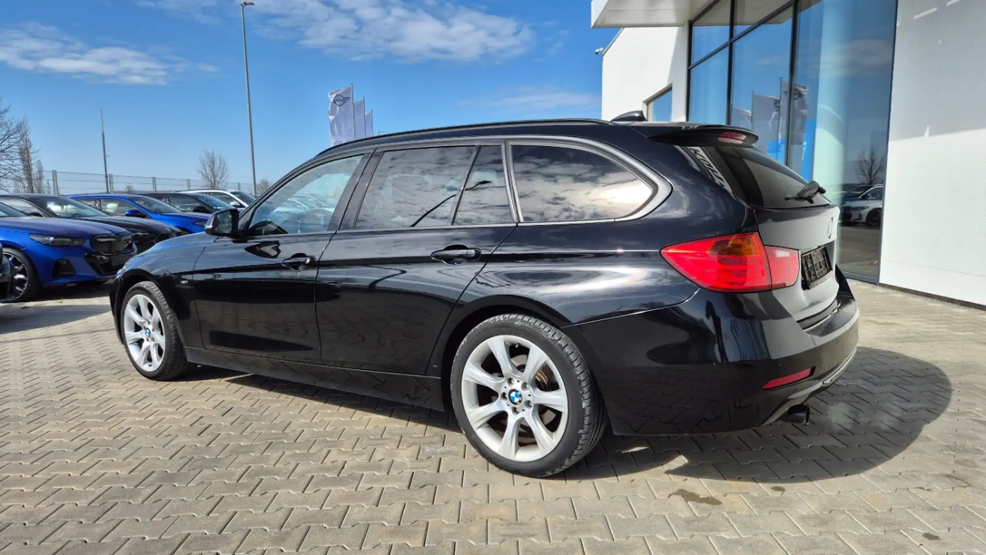 BMW 316 i touring +nur an Händler/Export+ Czarny - 2
