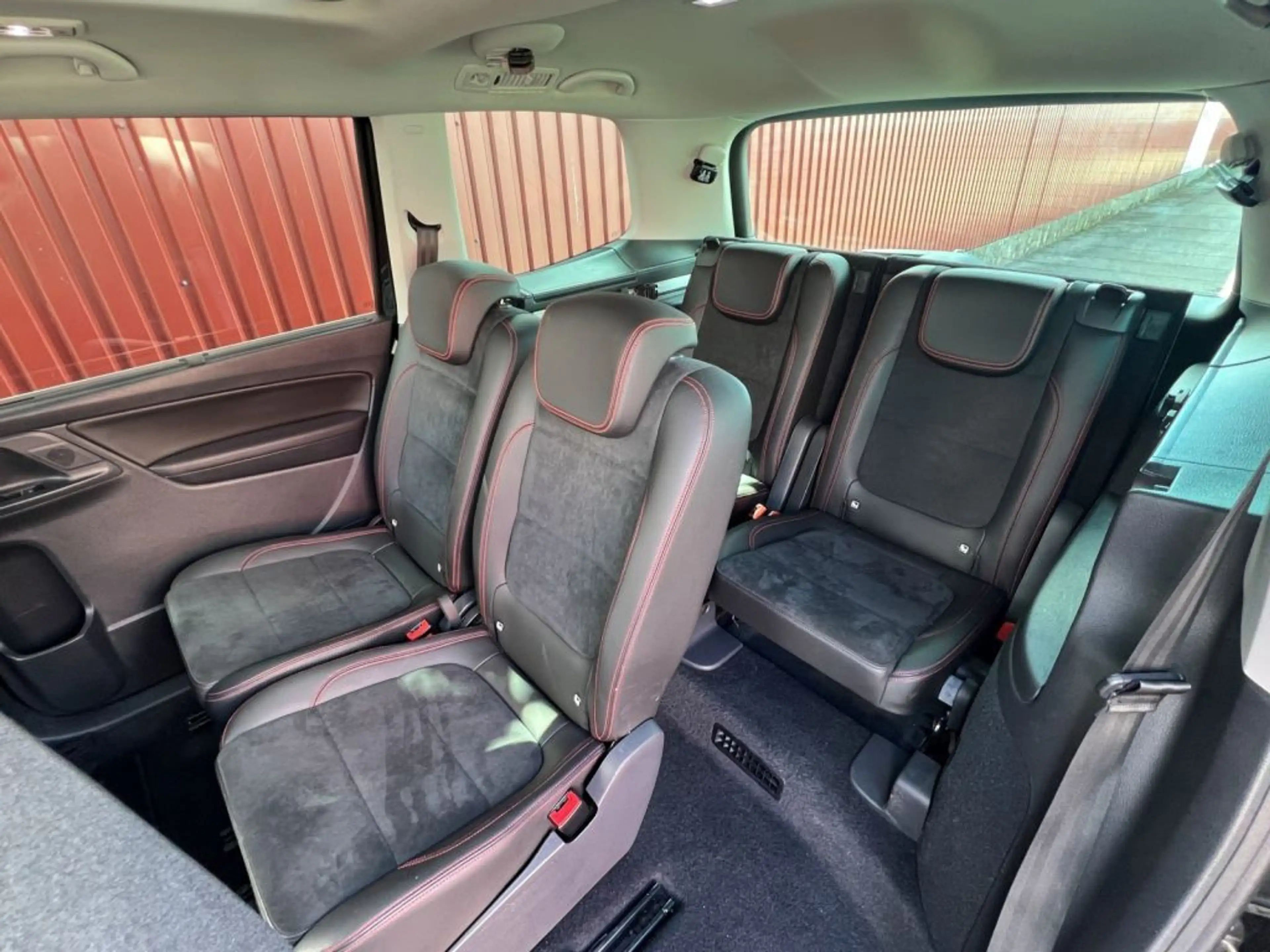 SEAT Alhambra 1.4 TSI S&S DSG FR-LINE+PANO+7.SITZ+MAS — photo 15