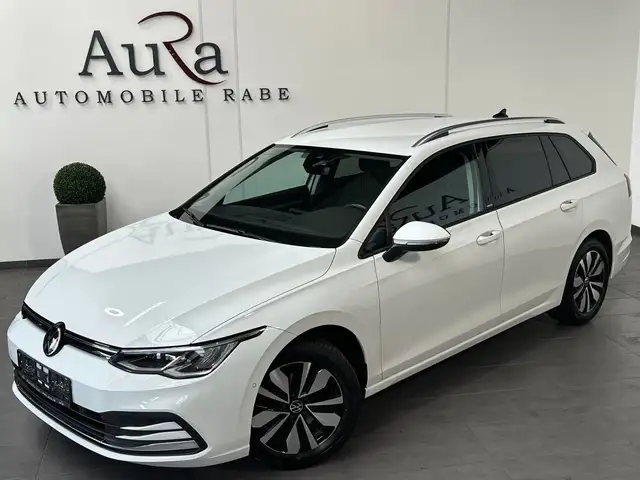 Volkswagen Golf view 2