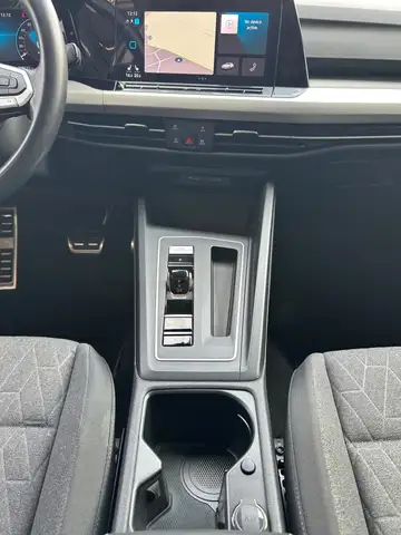 Volkswagen Golf view 13