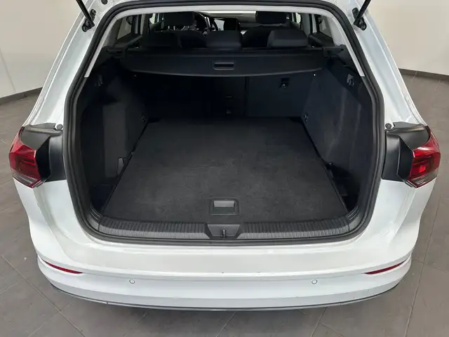Volkswagen Golf view 7