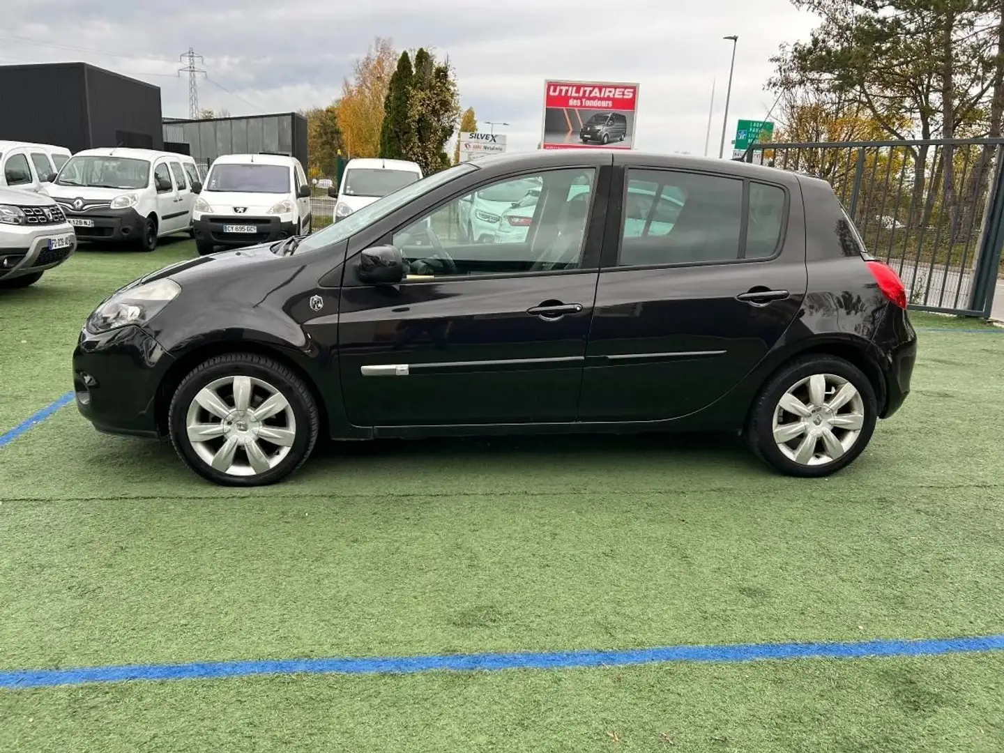 Renault Clio 1.5 DCI 90 XV-DE-FRANCE Negro - 2