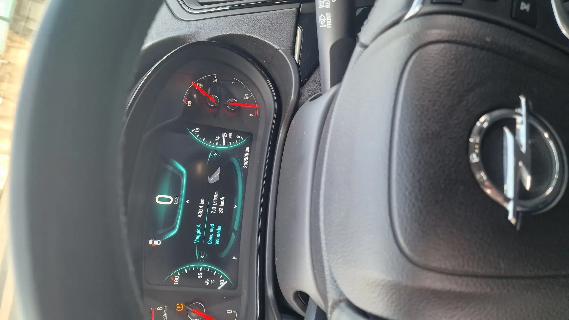 Opel Insignia Sports Tourer 1.6 cdti Cosmo 136cv at6 - 1