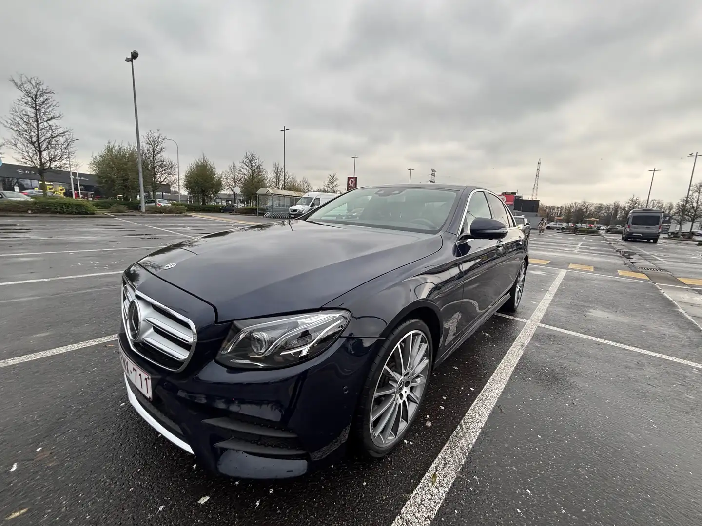 Mercedes-Benz E 220 E 220d Pack AMG Azul - 2