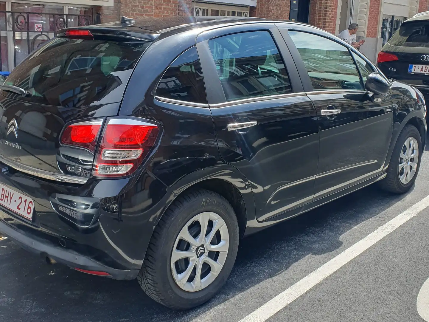 Citroen C3 C3 1.2 PureTech Exclusive Noir - 2