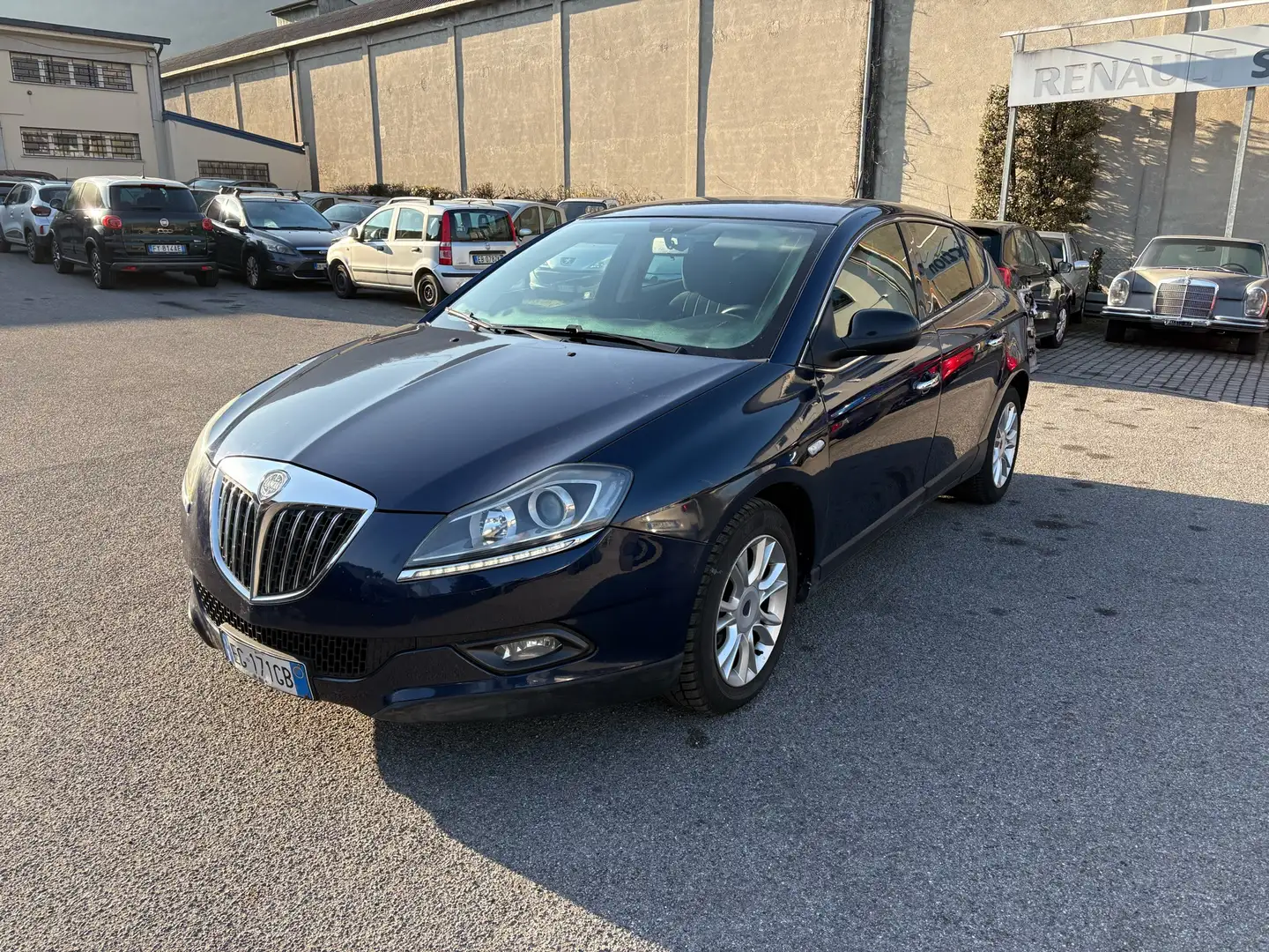 Lancia Delta 1.6 mjt Oro 120cv AUTOMATICA Blu/Azzurro - 1