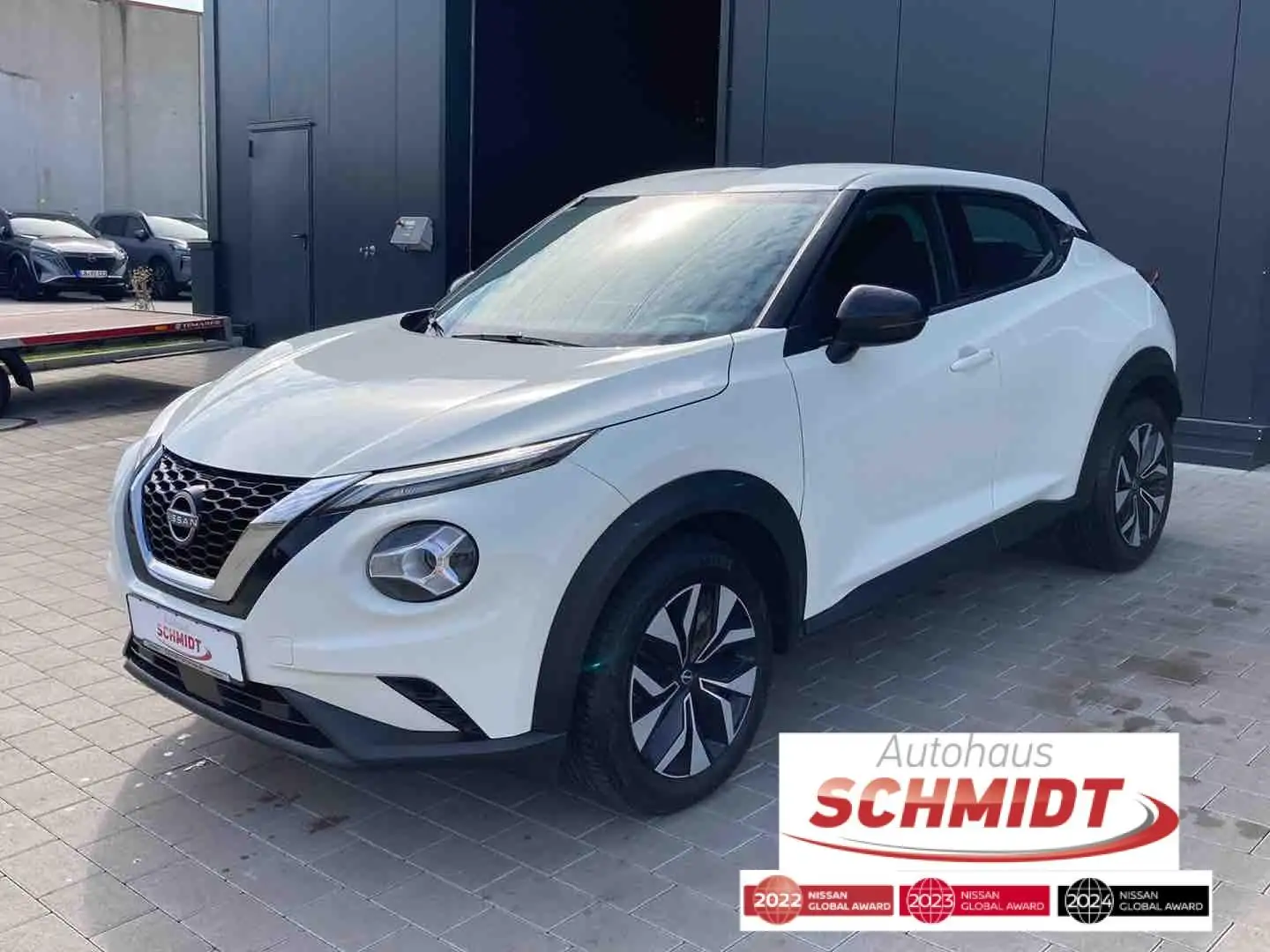 Nissan Juke Acenta 1.0 DIG-T 6MT Komfort Paket Weiß - 1