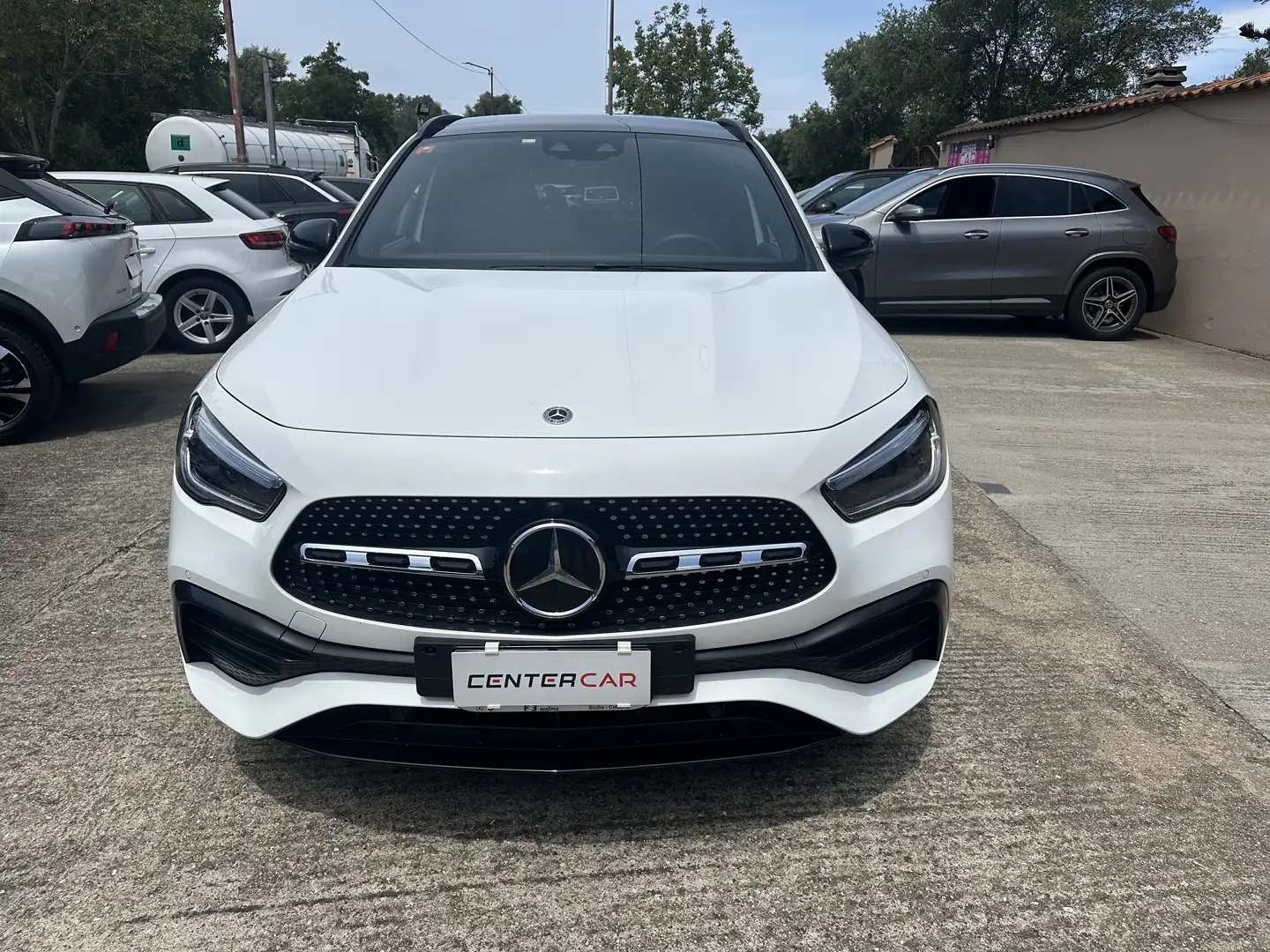 Mercedes-Benz GLA 220 d Premium 4matic auto - 2