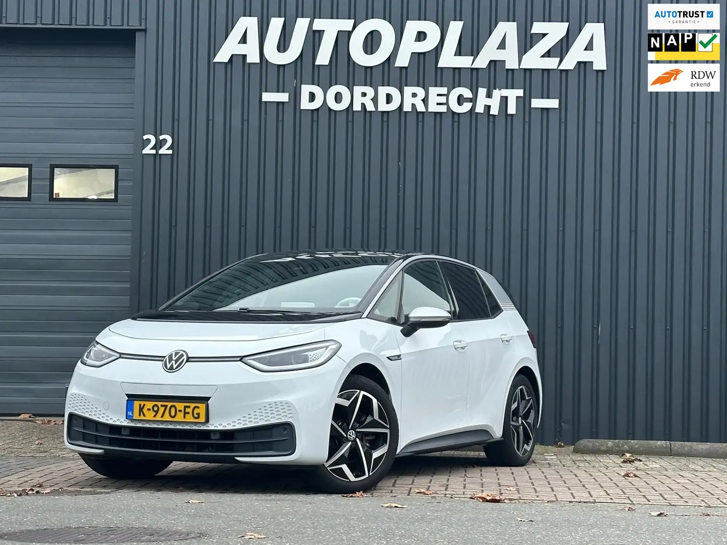 Volkswagen ID.3 First Plus 58 kWh Camera /Stoelverw./ PDC Blanco - 1