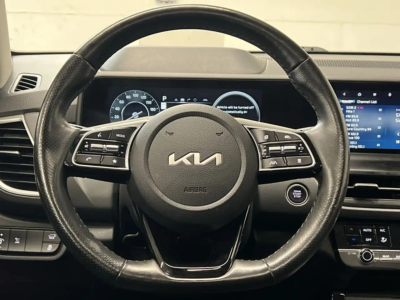 Kia Seltos снимка Kia Seltos