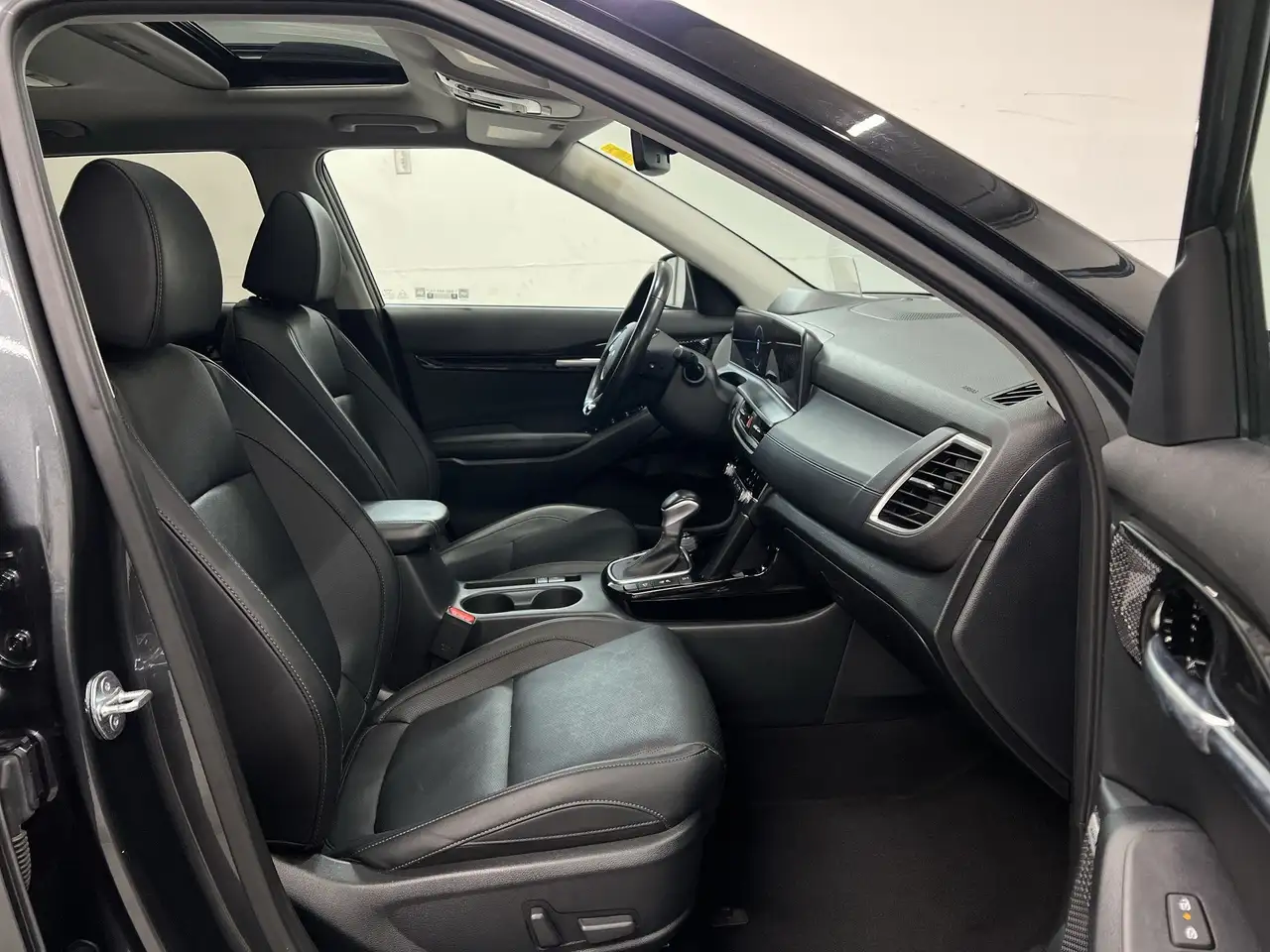 Kia Seltos снимка Kia Seltos