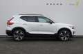 Volvo XC40 211PK Automaat B4 Ultimate Dark / Adaptieve cruise Blanc - thumbnail 4