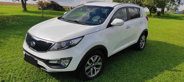 Imagine Kia Sportage Sportage 1.6 GDI 2WD Dream-Team Edition