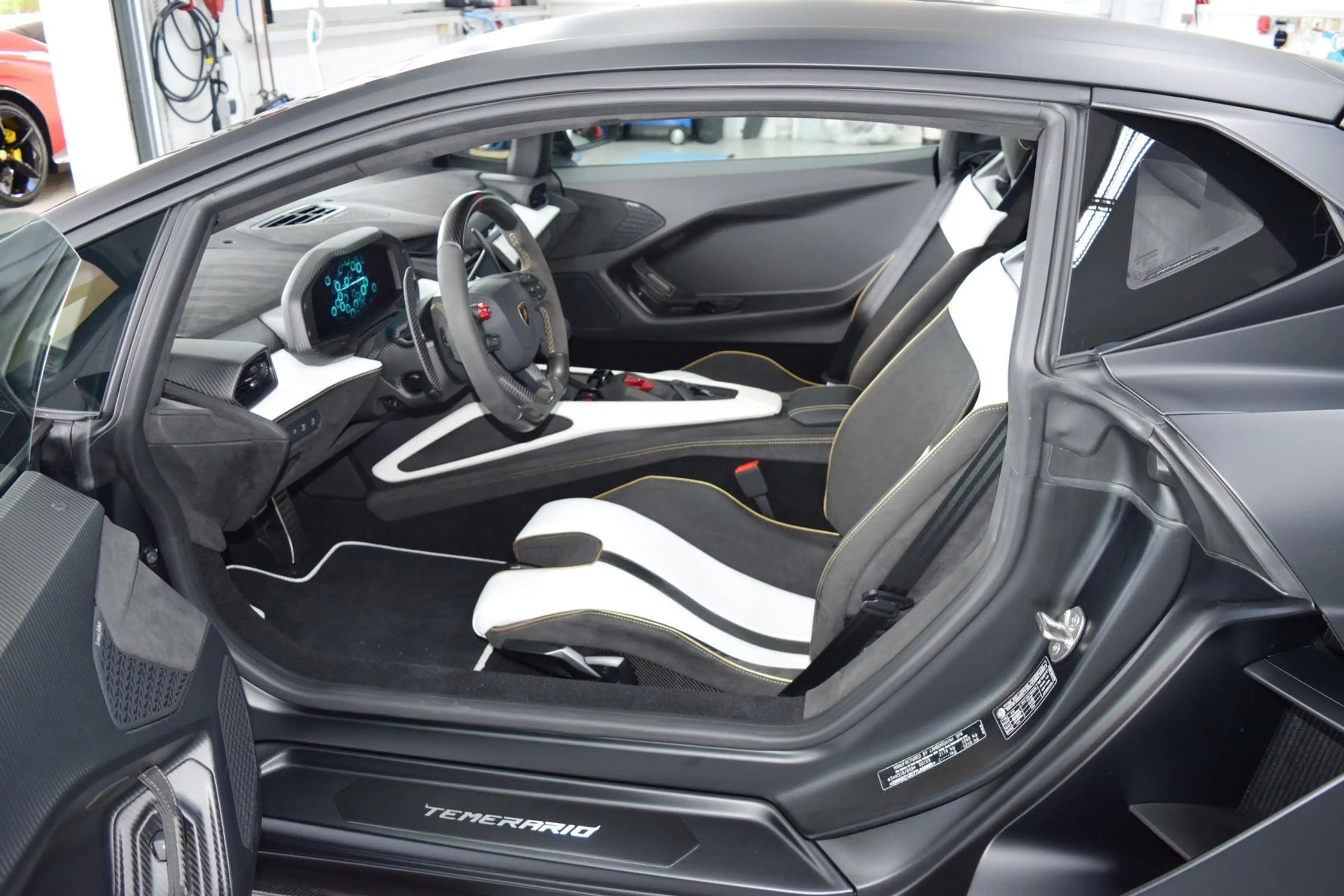 Lamborghini Temerario Alleggerita*Lifting*BeifDisplay*SonusF — photo 2