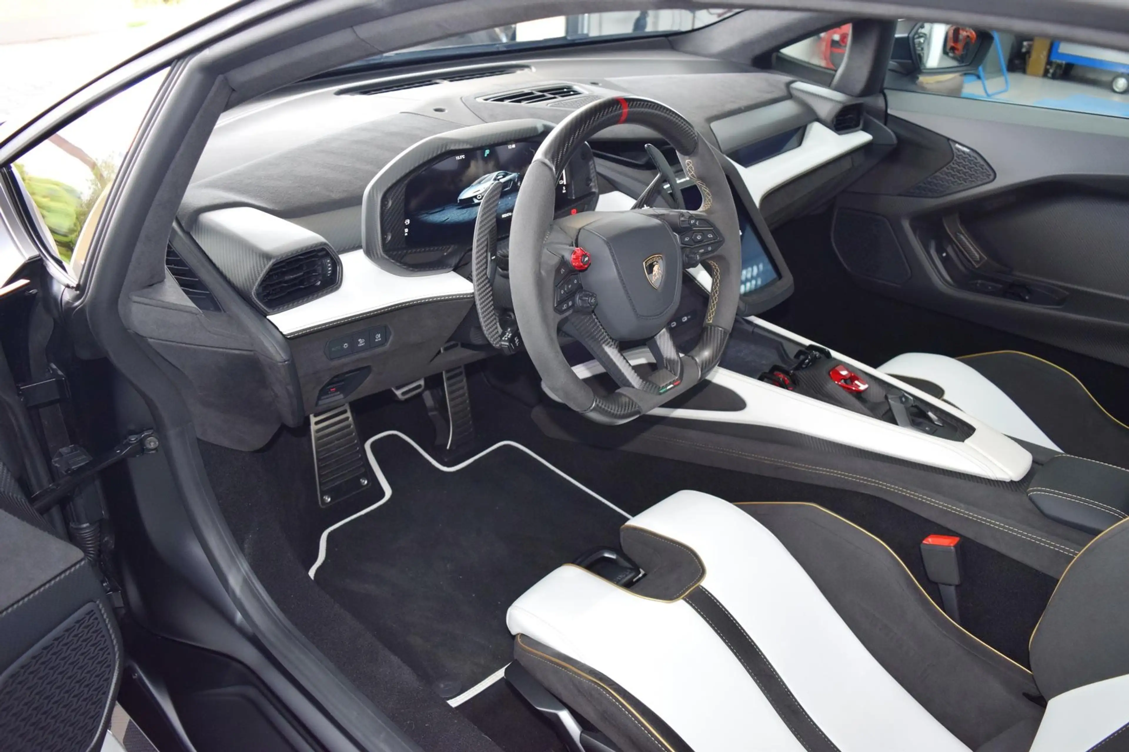 Lamborghini Temerario Alleggerita*Lifting*BeifDisplay*SonusF — photo 4
