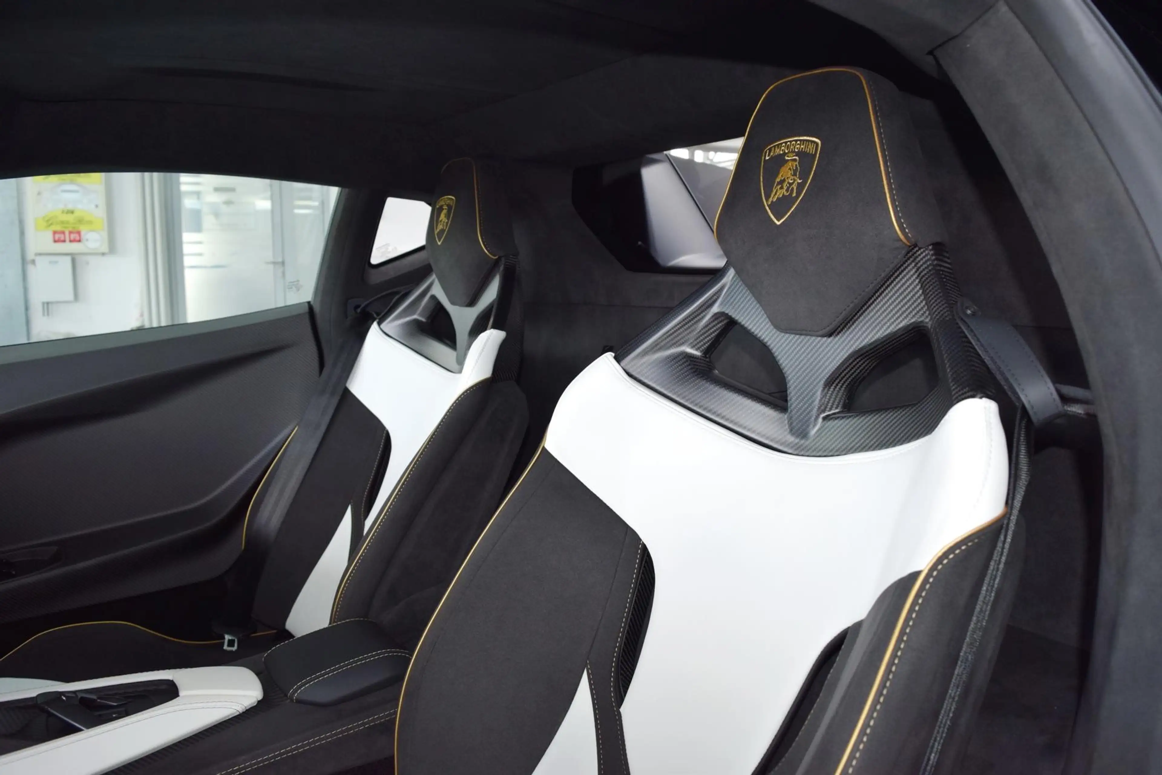 Lamborghini Temerario Alleggerita*Lifting*BeifDisplay*SonusF — photo 10