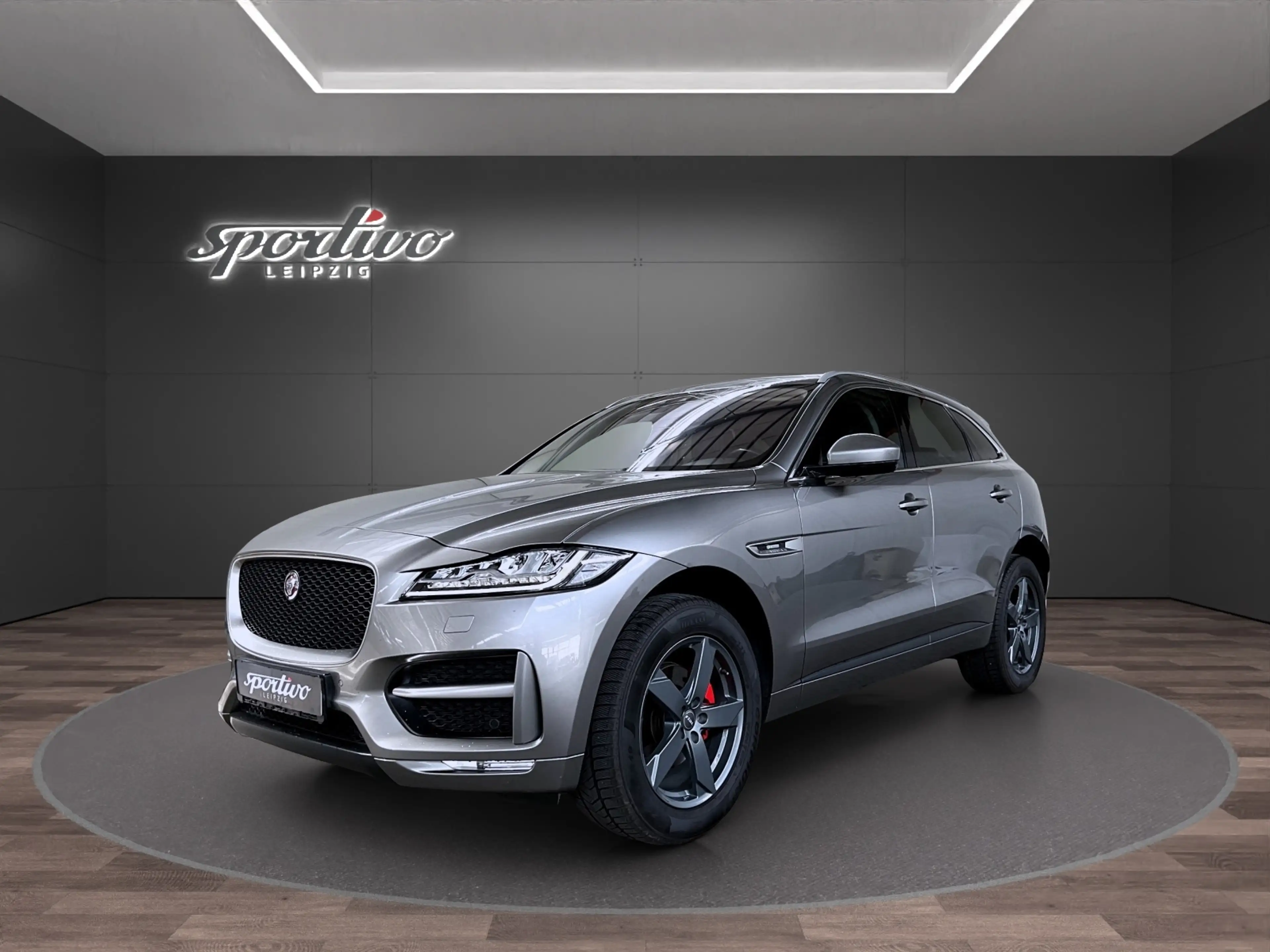 Jaguar F-Pace R-Sport AWD — photo 2