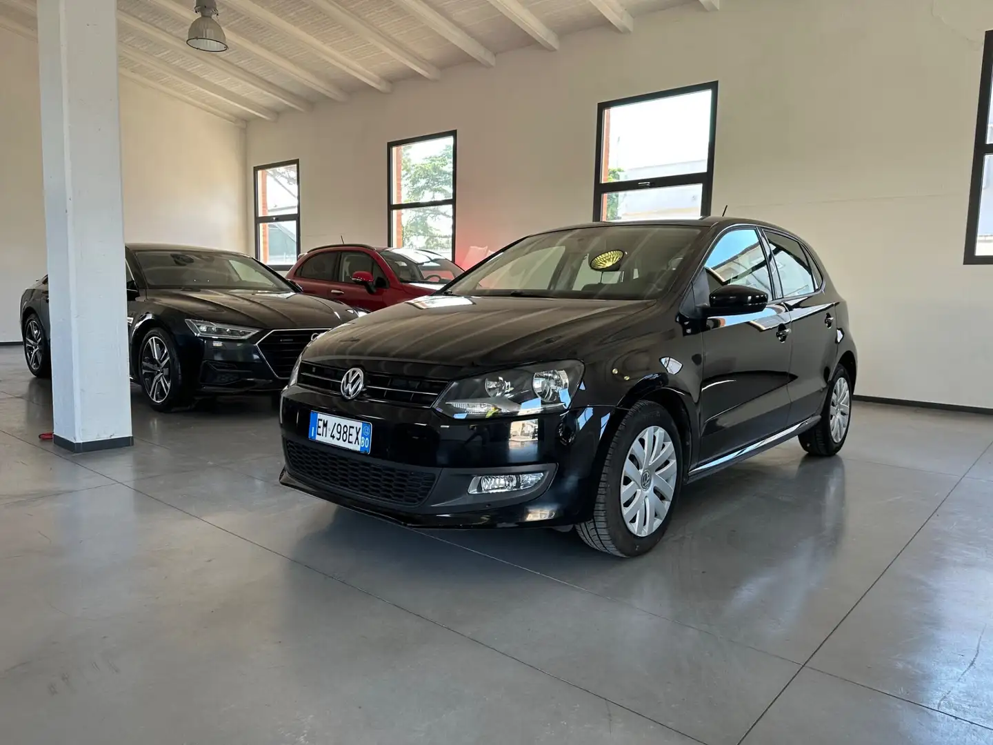 Volkswagen Polo 1.6 5 porte Highline BiFuel Negru - 2