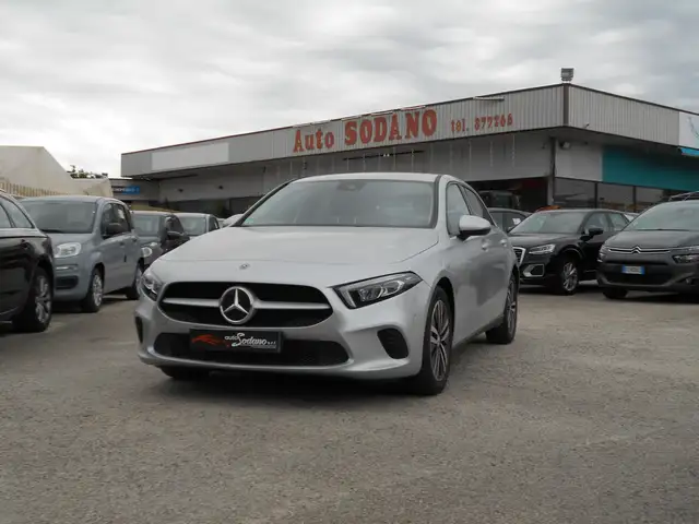 Mercedes-Benz A 180 sport