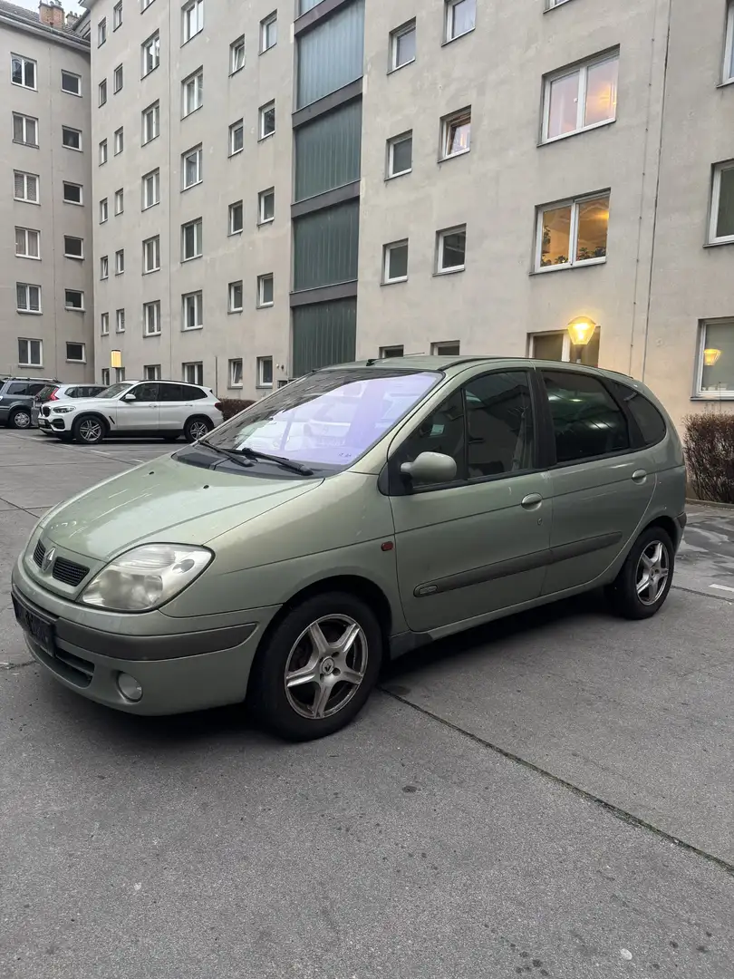 Renault Scenic 1.8 16V - 1