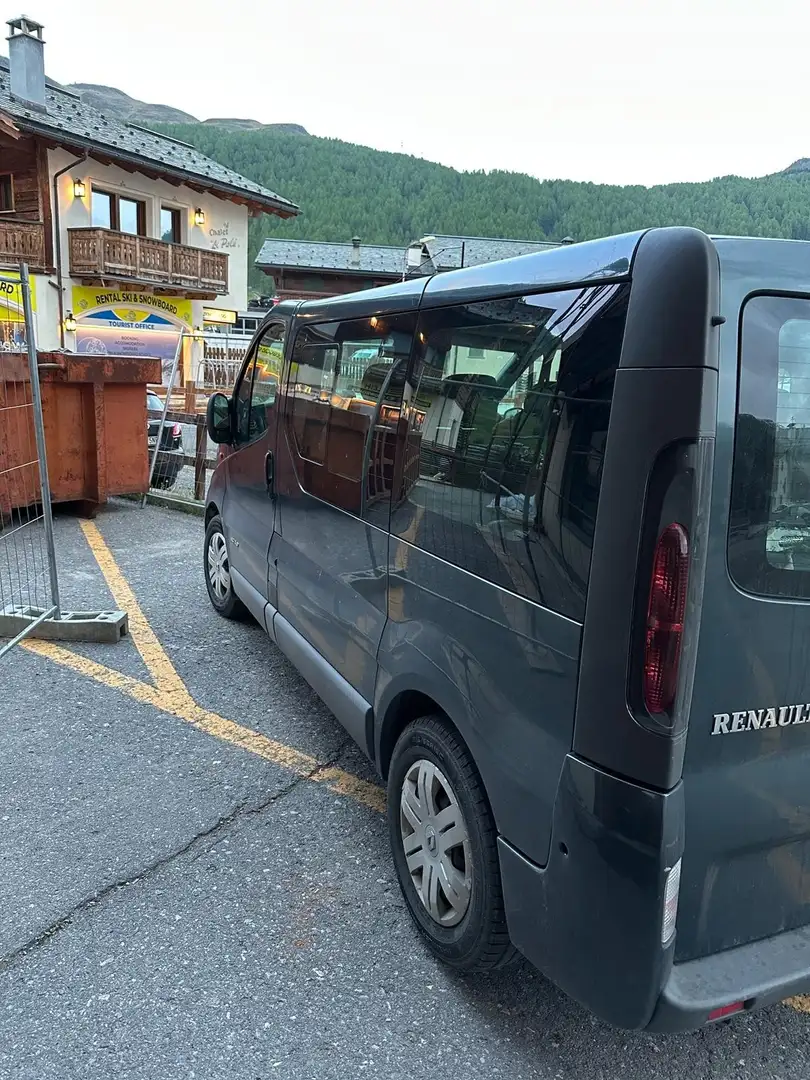 Renault Trafic 7 posti - 1
