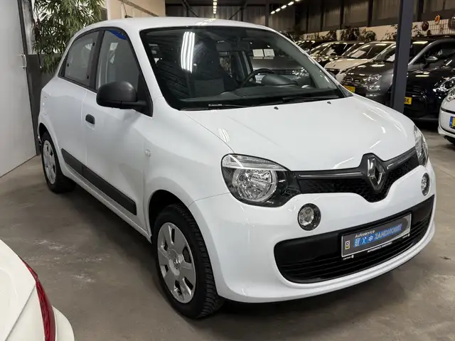 Renault Twingo view 4