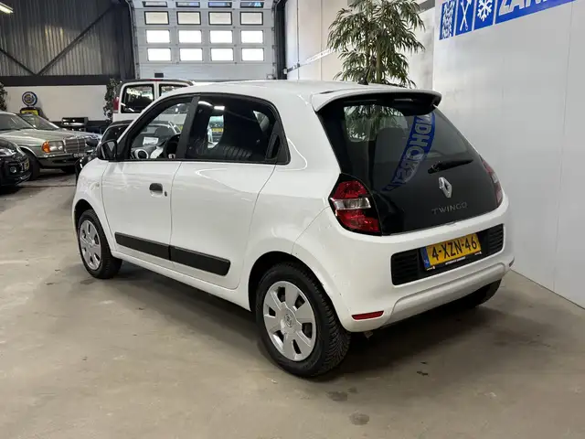 Renault Twingo view 2