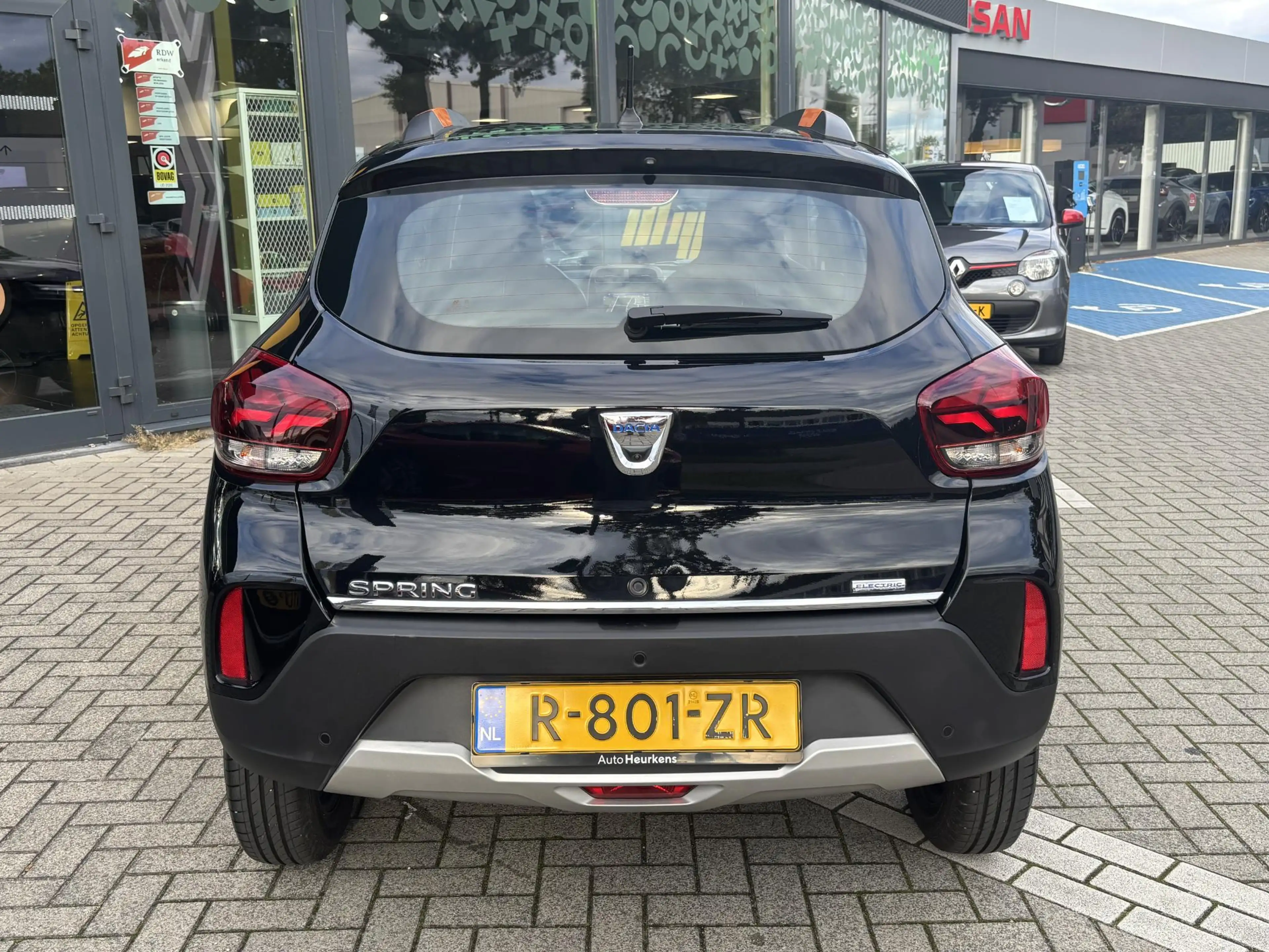 Dacia Spring Comfort Plus 27 kWh | Dealeronderhouden | NL Auto — photo 5