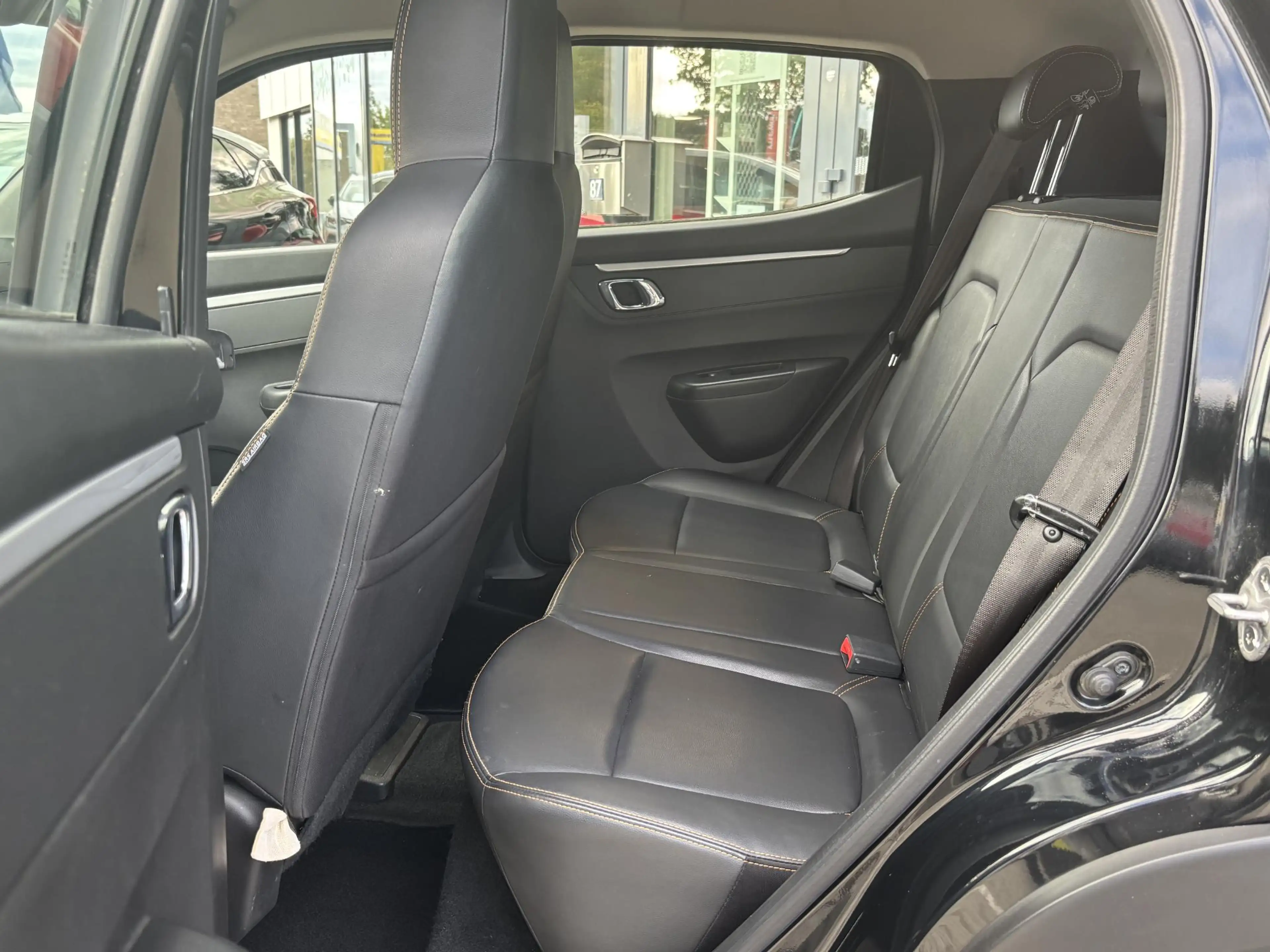 Dacia Spring Comfort Plus 27 kWh | Dealeronderhouden | NL Auto — photo 9