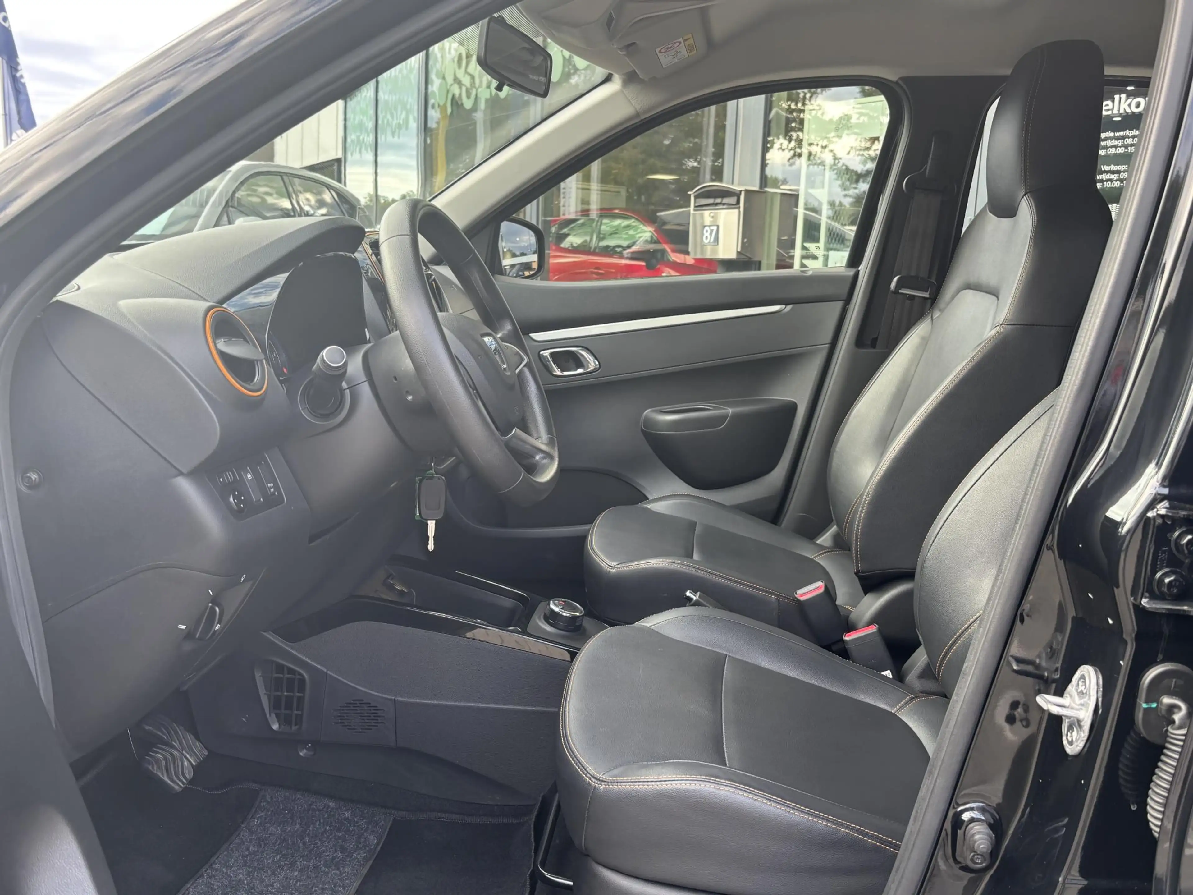 Dacia Spring Comfort Plus 27 kWh | Dealeronderhouden | NL Auto — photo 8
