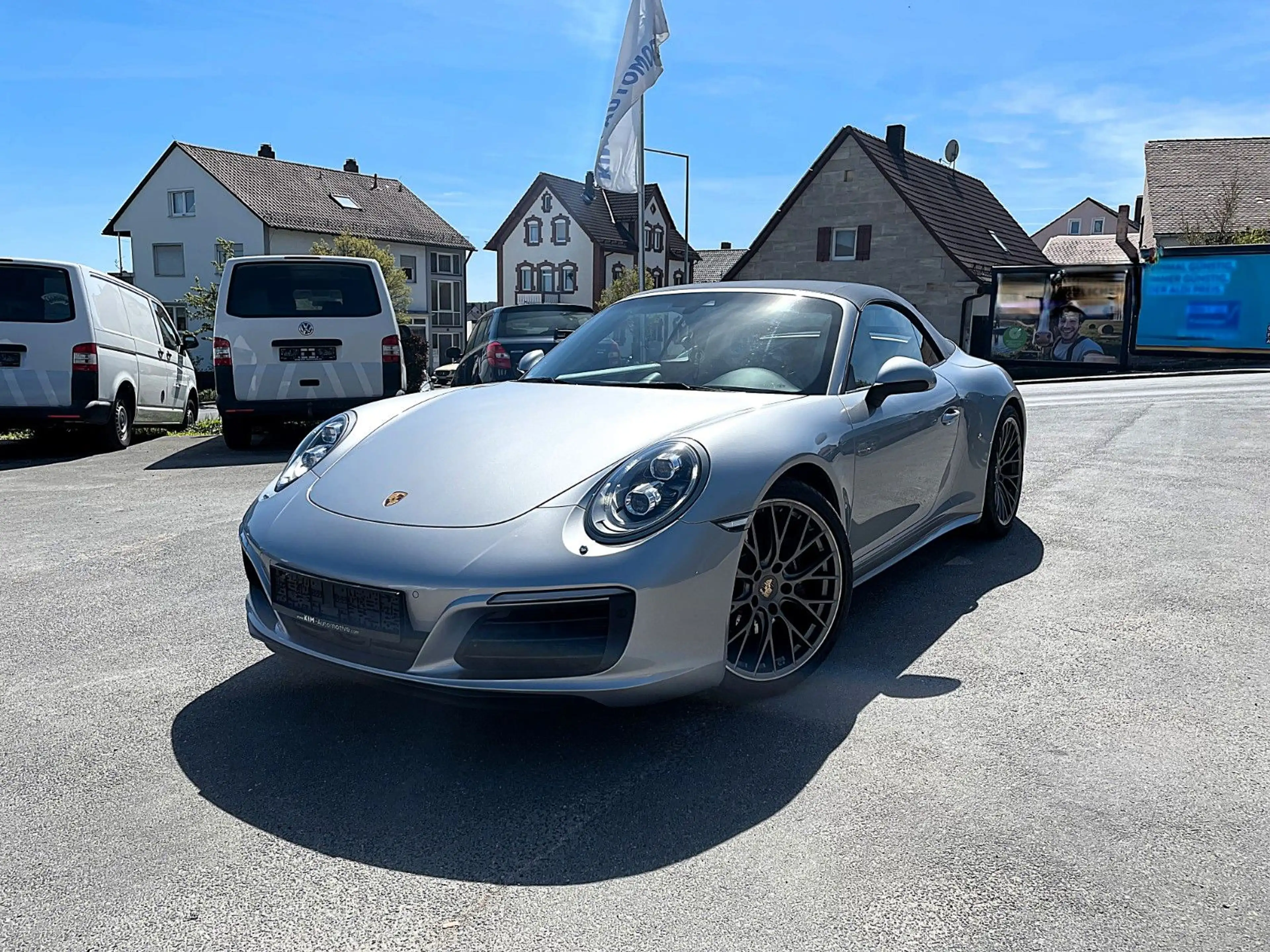 Porsche 911 Carrera 4 Cabriolet/Approved/Sport-Abgas
