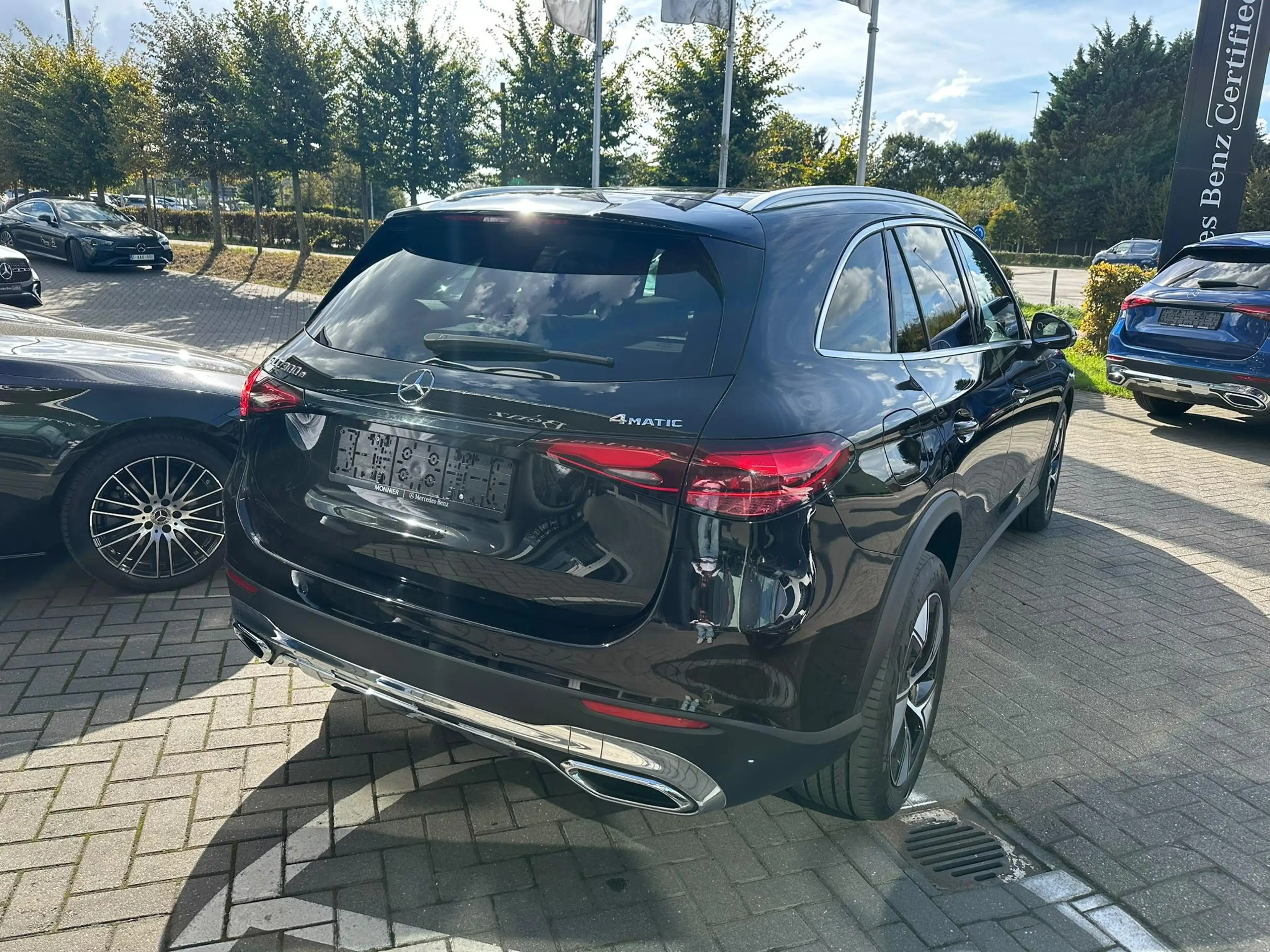 Mercedes-Benz GLC 300 GLC e 4MATIC Luxury Line — photo 5