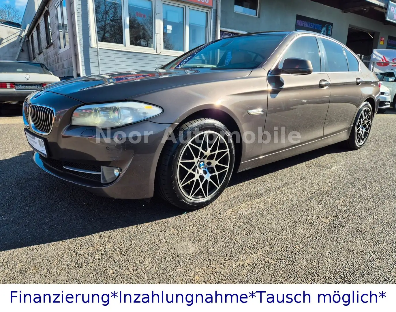 BMW 525 d Lim.*beige-Leder*Xenon*Navi*Tempomat*SHz.* Коричневий - 1