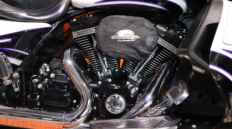 Harley-Davidson Tour Glide - foto 2