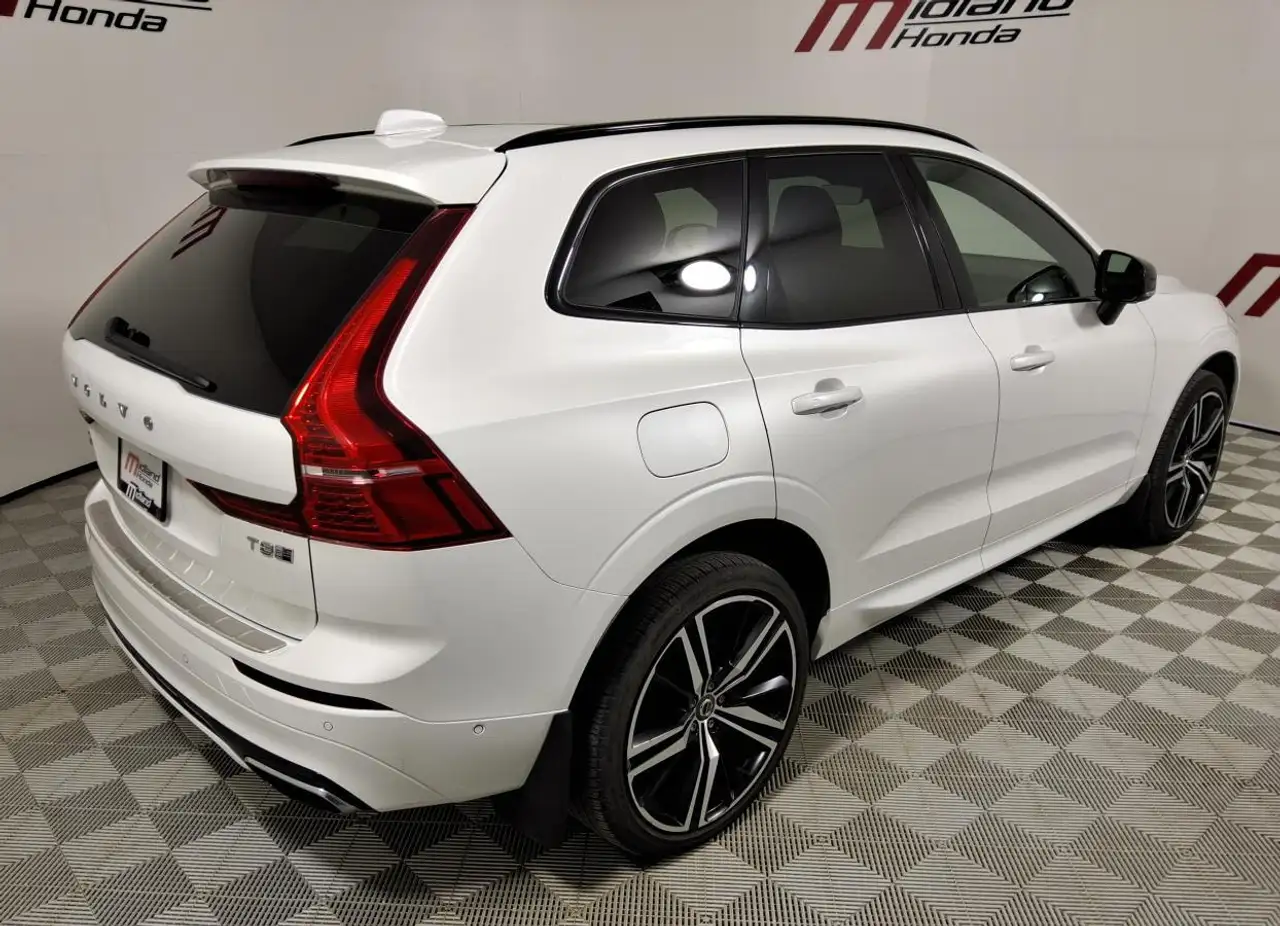Volvo XC60 снимка Volvo XC60