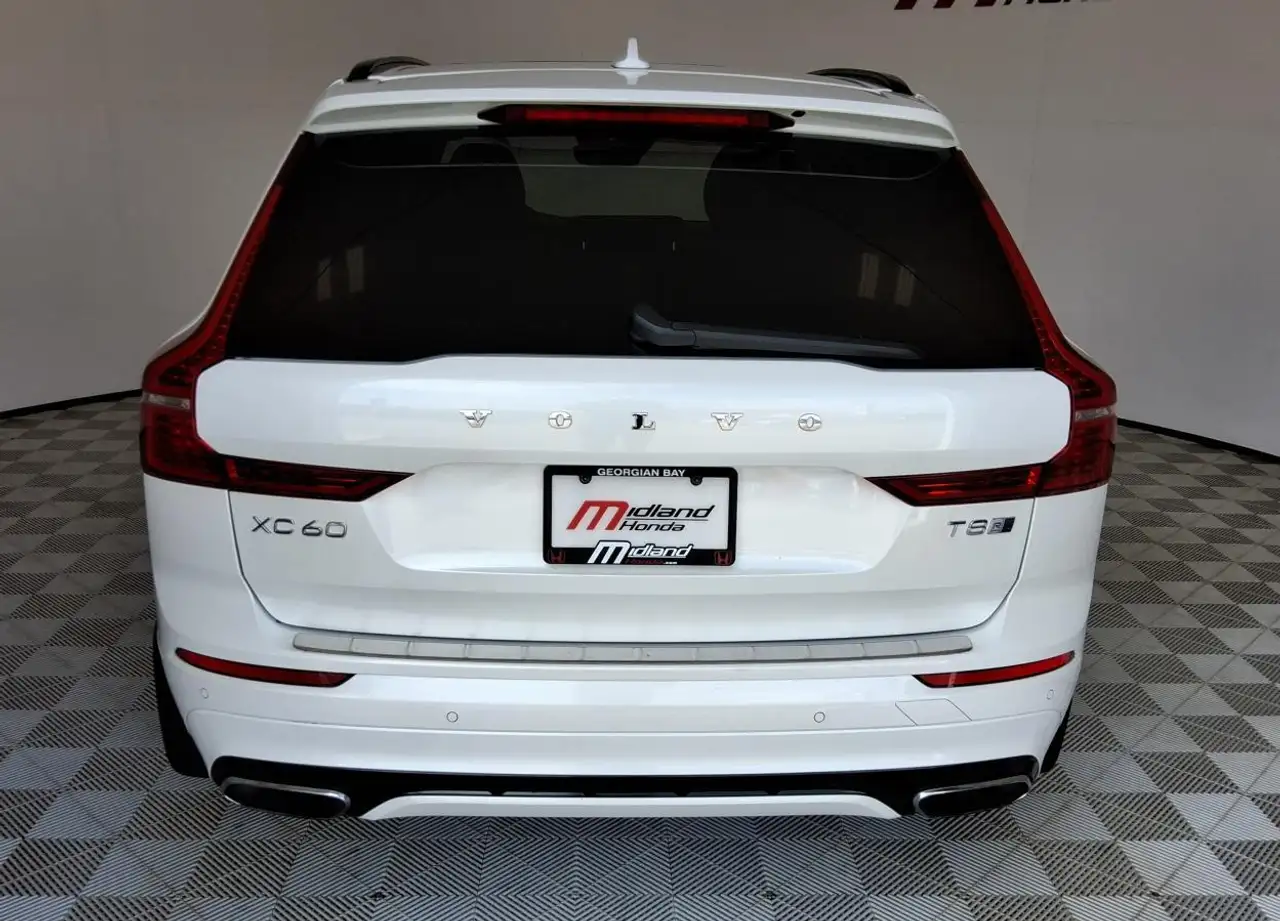 Volvo XC60 снимка Volvo XC60