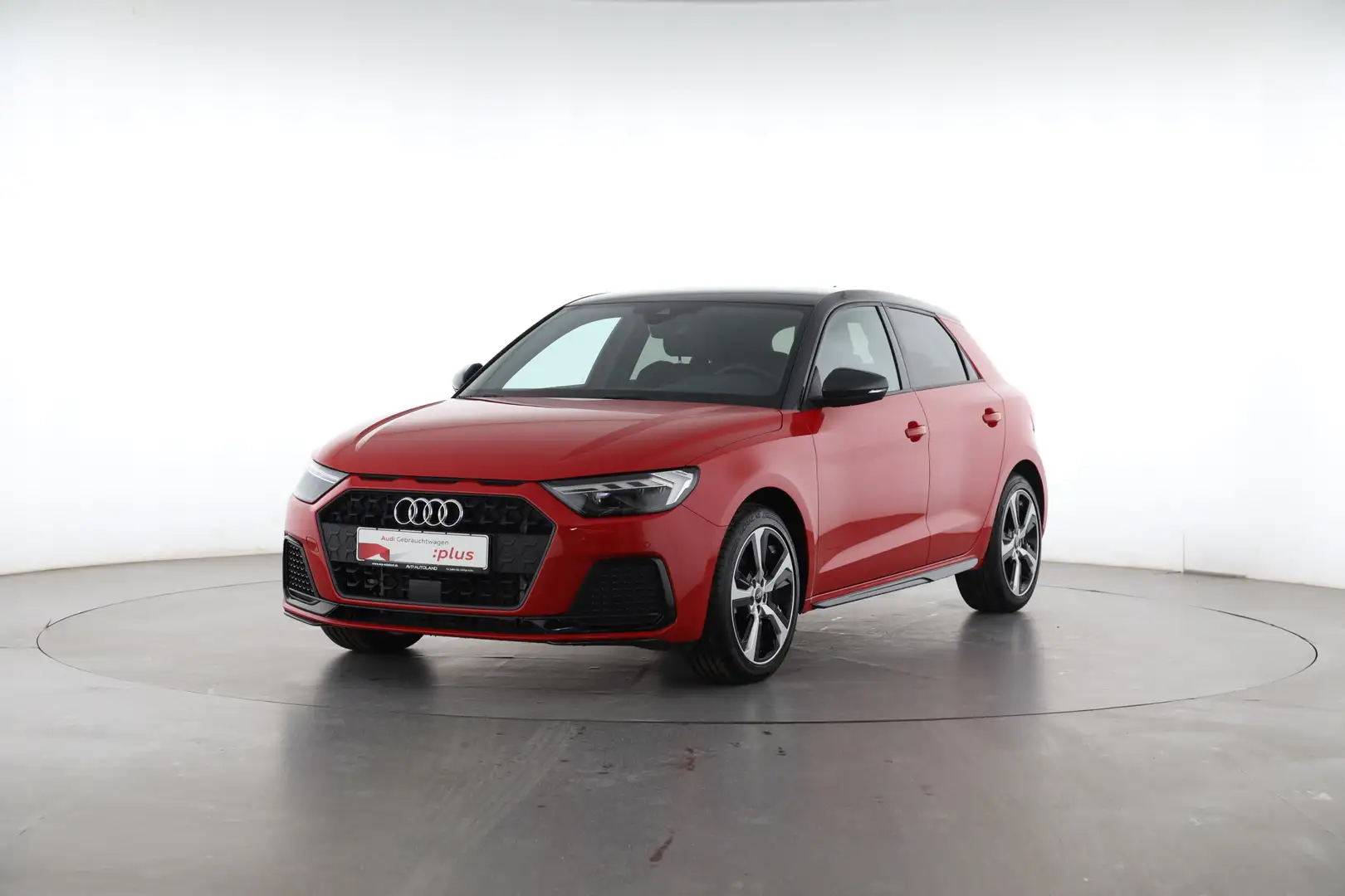 Audi A1 Sportback 25 TFSI S tronic advanced S line Rood - 2