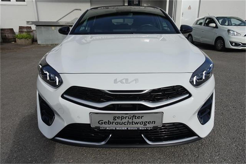Kia ProCeed / pro_cee'd pro ceed 1,5 TGDI 48V GPF GT-Line DCT — photo 2