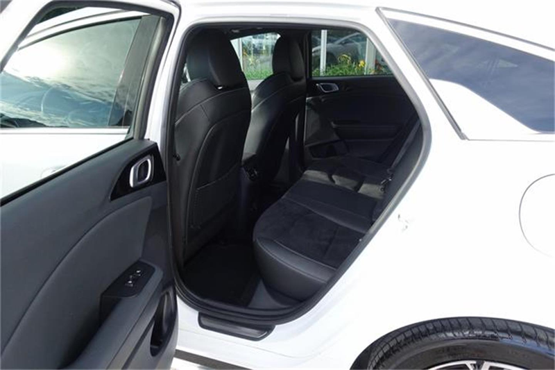 Kia ProCeed / pro_cee'd pro ceed 1,5 TGDI 48V GPF GT-Line DCT — photo 8