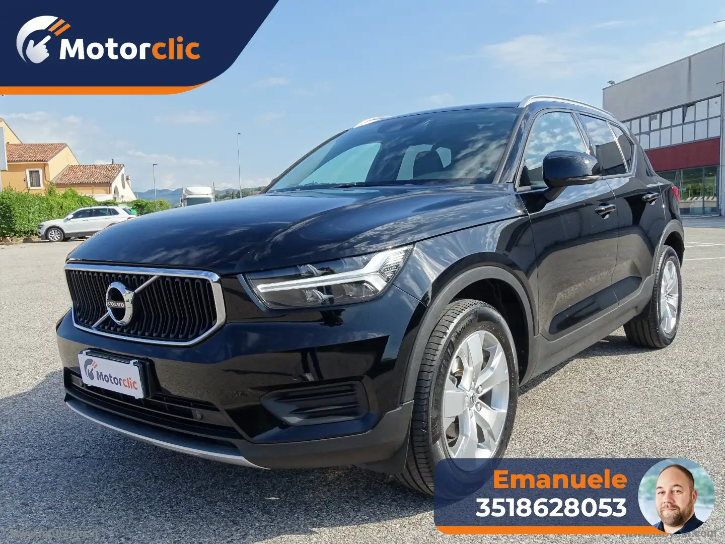 Volvo XC40 T3 Momentum Core Nero - 1