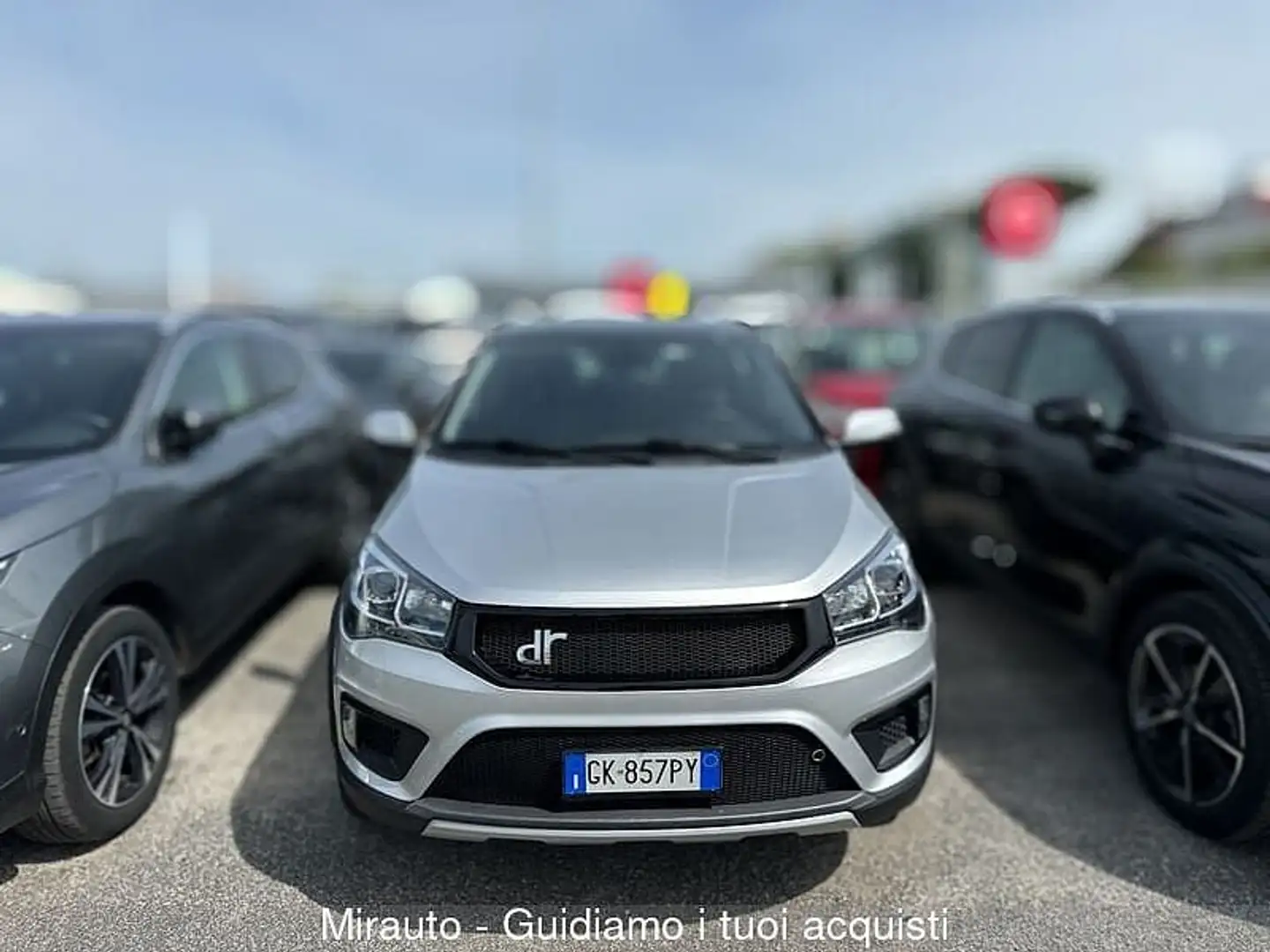 DR Automobiles DR3 dr3 S2 1.5 Bi-Fuel GPL Stříbrná - 2