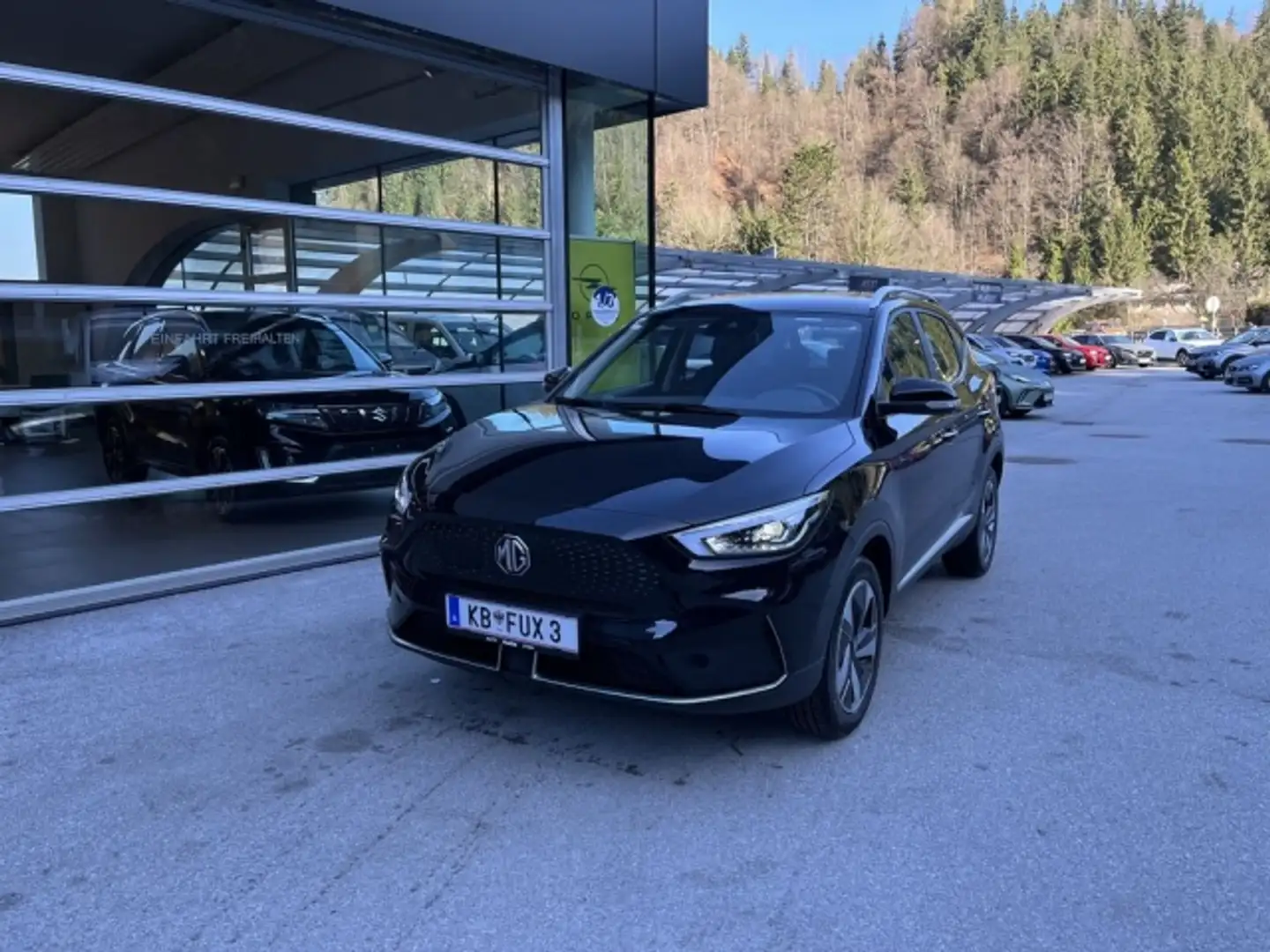 MG ZS ZS EV Comfort 72kwH Schwarz - 2