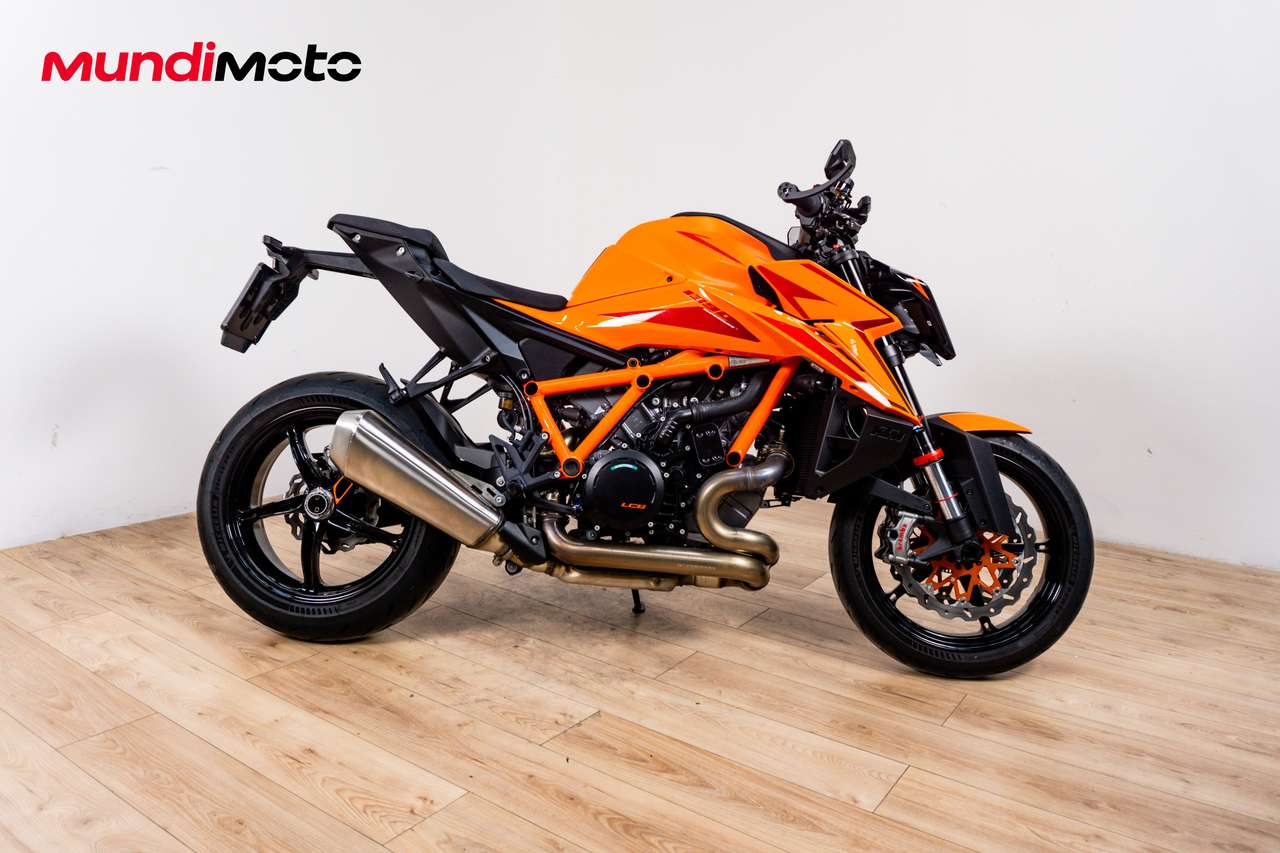 KTM 1390 Super Duke R