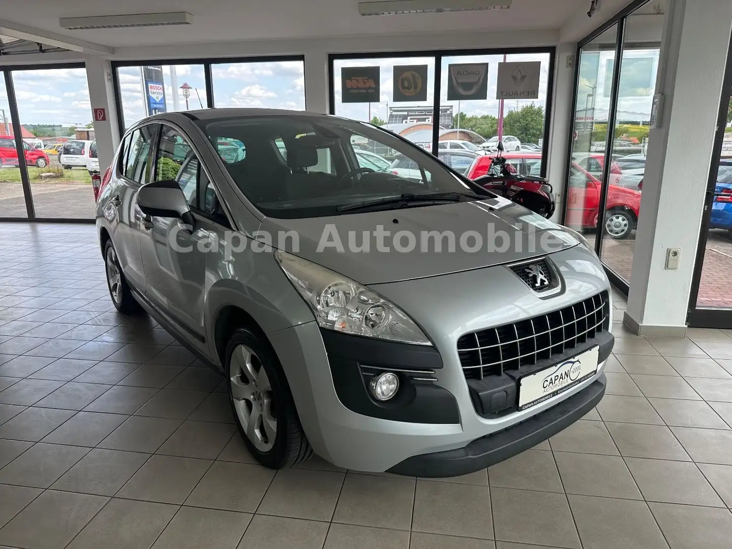 Peugeot 3008 Active Automatik/Scheckheft/Head-Up/PDC/EU5 Silber - 1