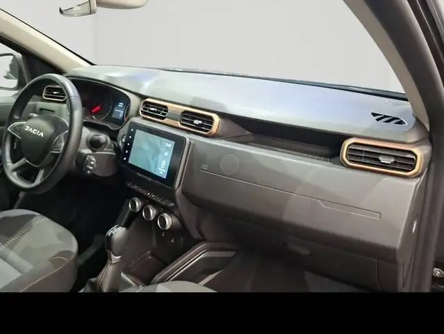 Dacia Duster view 12