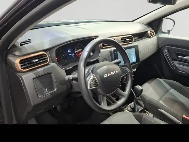 Dacia Duster view 11