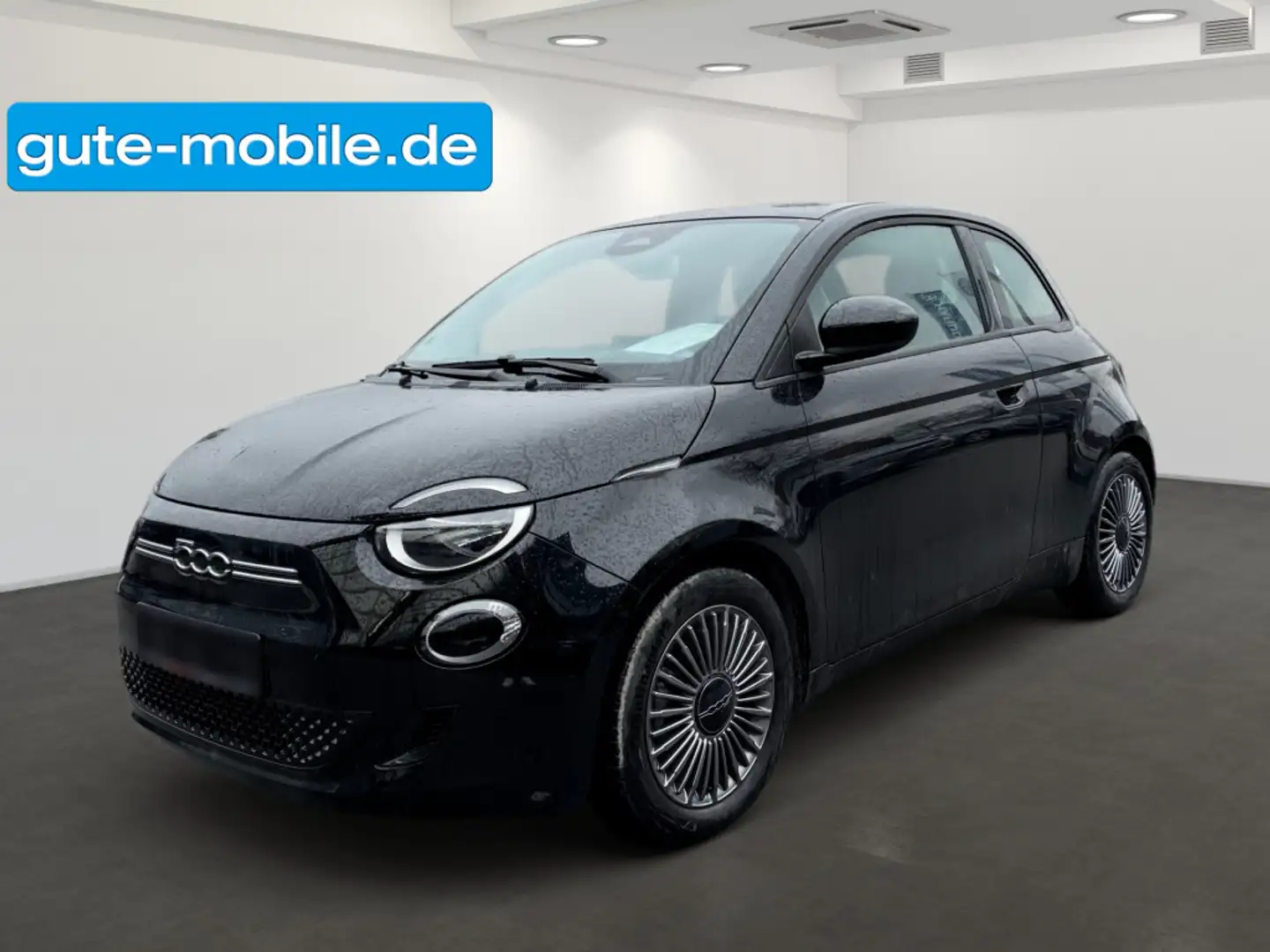 Fiat 500e 118PS Elektro Automatik Schwarz - 1