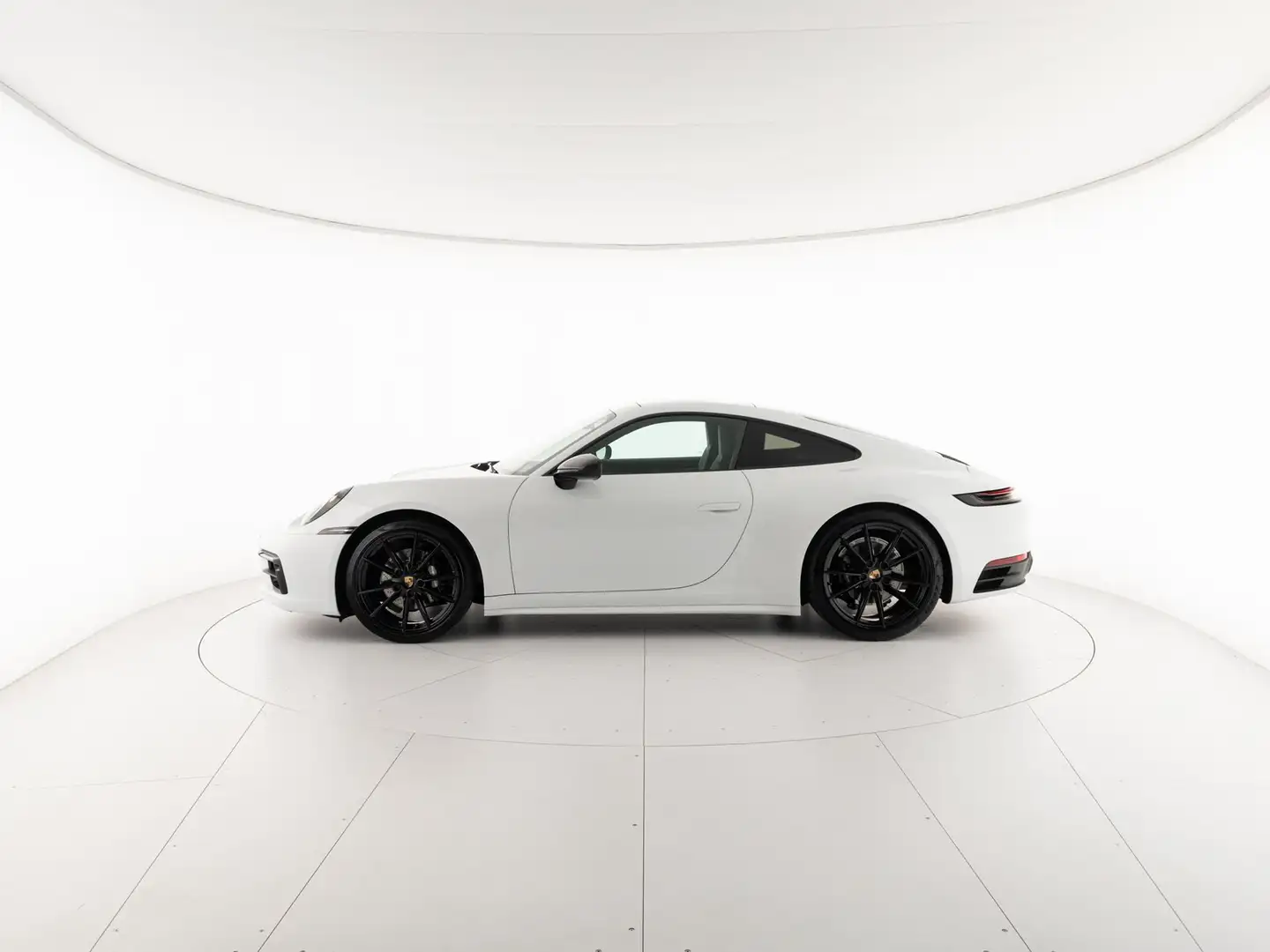 Porsche 992 coupe 3.0 carrera auto Wit - 2