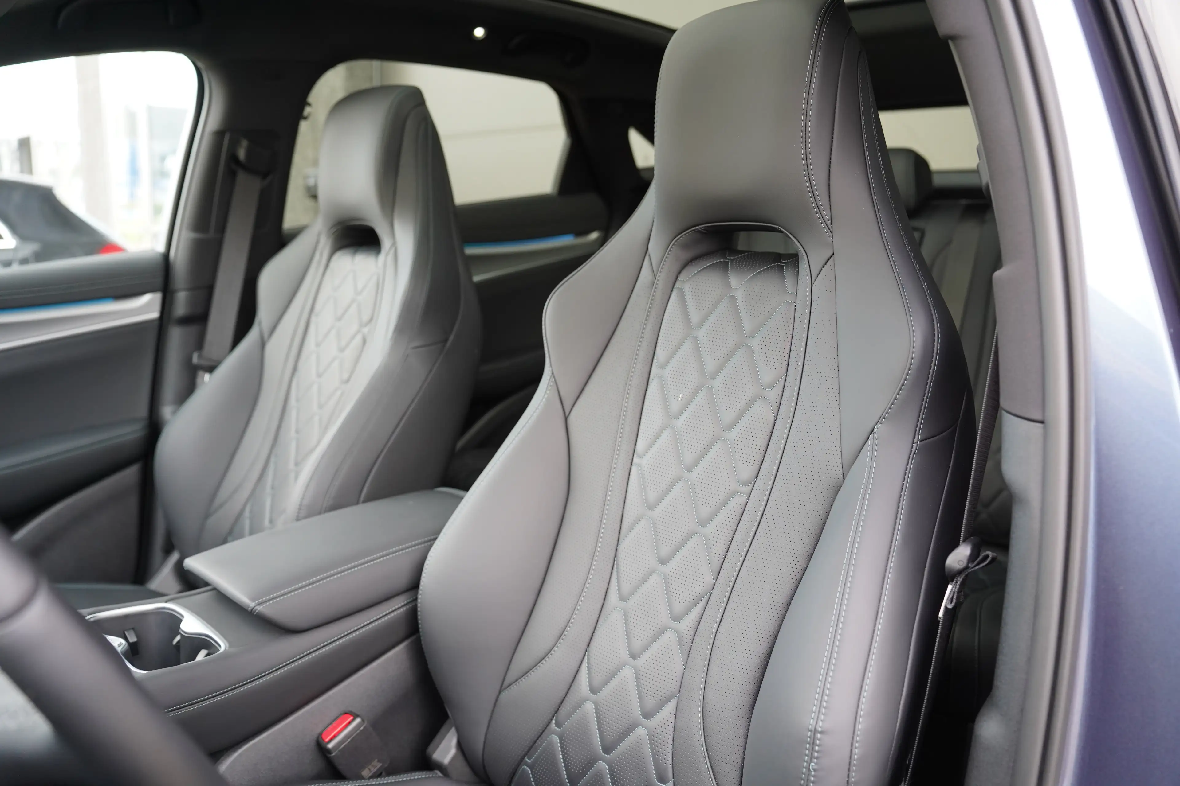 BYD Sealion 7 Excellence AWD * 91 kWh / HUD / PANO / 360° * — photo 7