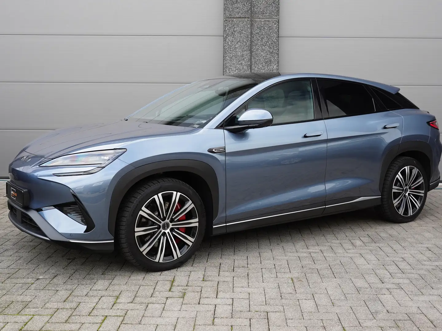 BYD Sealion 7 Excellence AWD * 91 kWh / HUD / PANO / 360° * Gris - 2